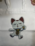 Cat w ball